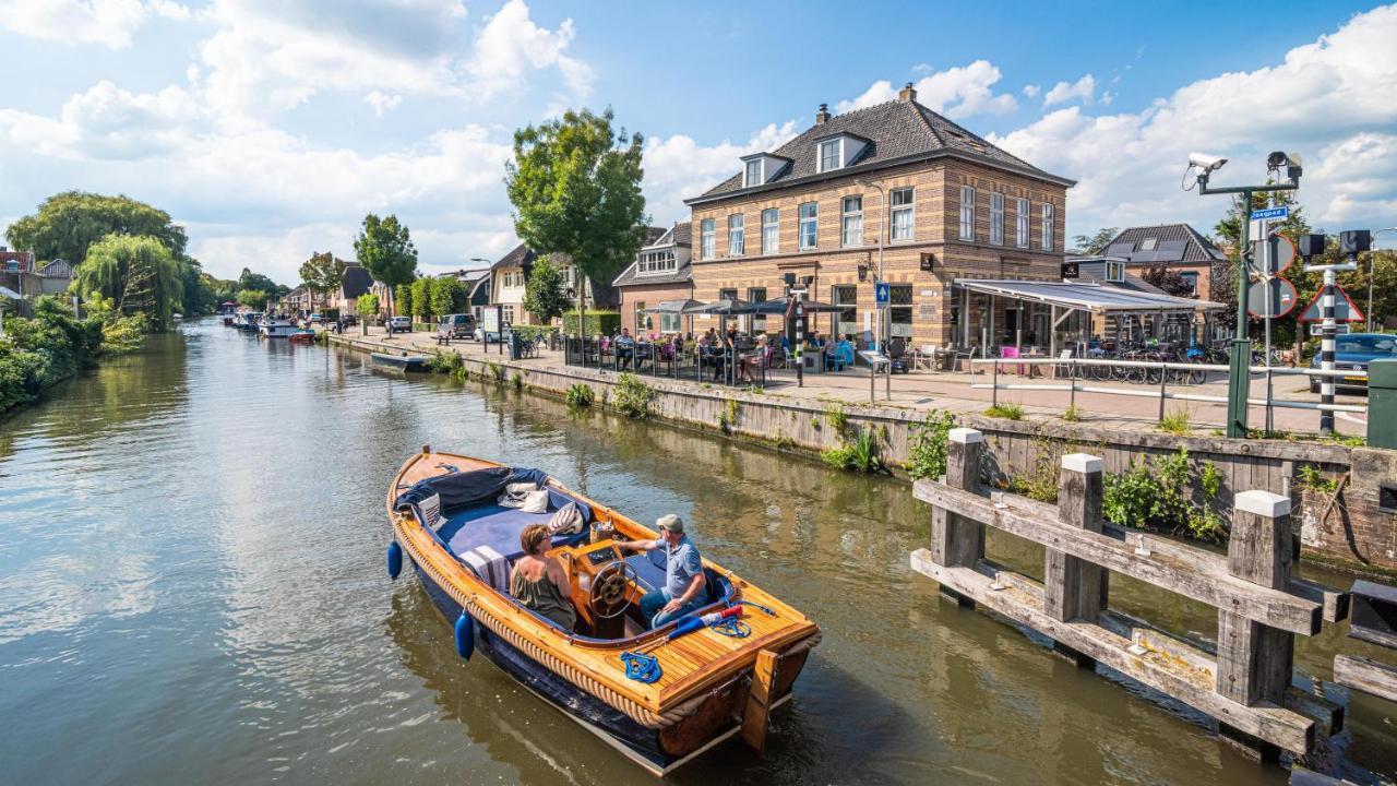 Hotel Over De Brug Haastrecht Esterno foto